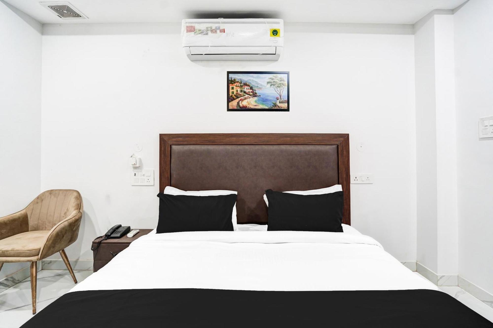 Hotel O Sunny Retreat