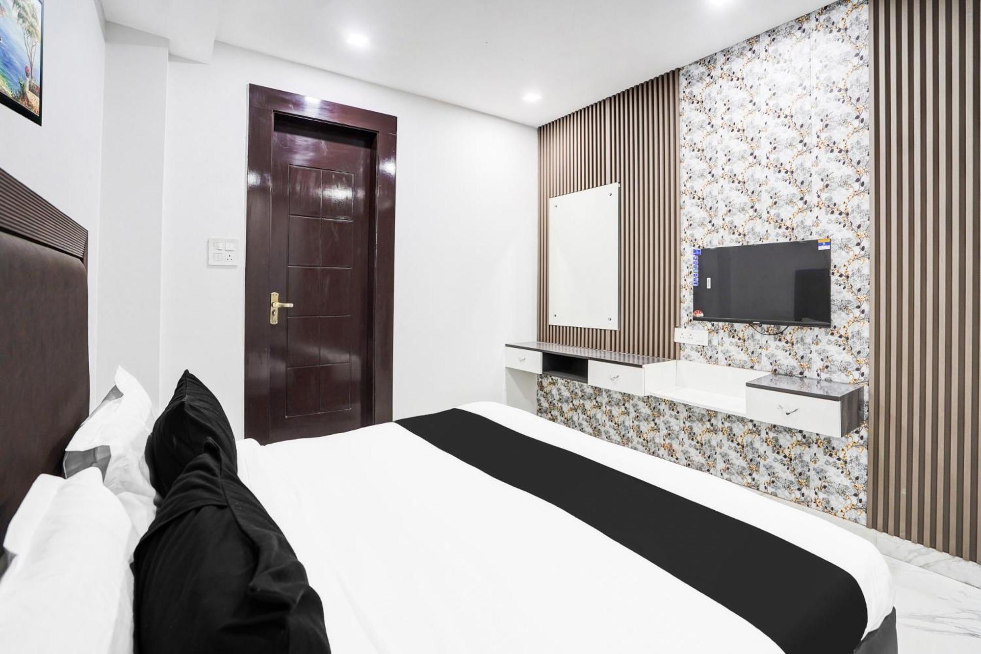 O Sunny Retreat Hotel 3*